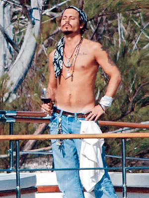 johnny depp and family. cool around his family.