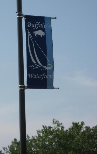 0709/MarinaSign0727.jpg