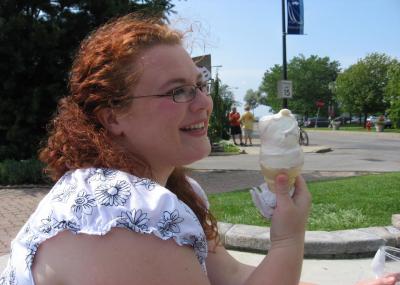 0709/SpringfairyAndStrawberryCheescakeIC0727.jpg