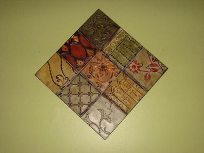 0809/VictoriaSquareDiamondTiles30814.jpg