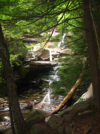 0507/Waterfall0509.jpg
