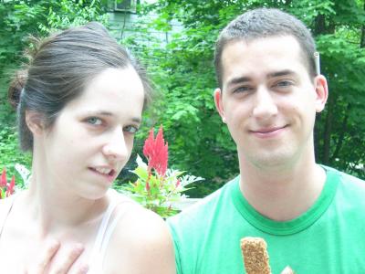 0607/StevenAndLauren0603.jpg