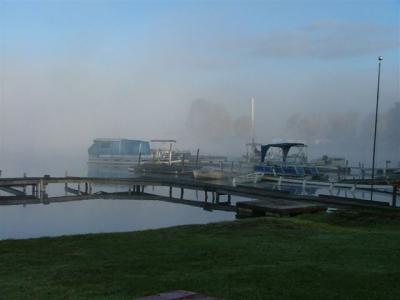 1008/LakeInAM1008.jpg
