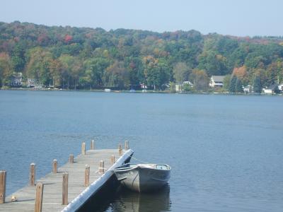 1008/LakeWithDock1008.jpg
