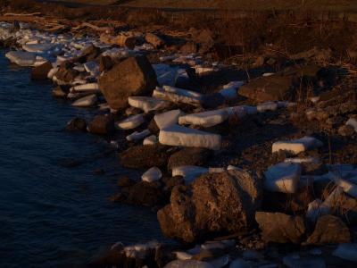 0209/Rocksice0215.jpg