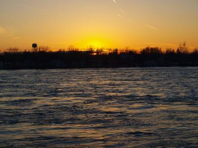 0209/Sunset10215.jpg
