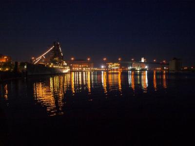 0609/12navy0605.jpg