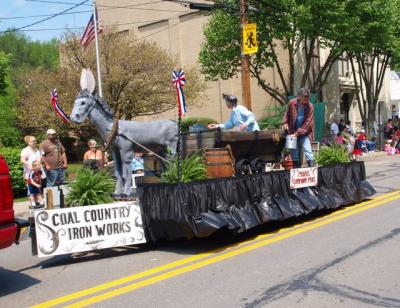 0609/Float0605.jpg