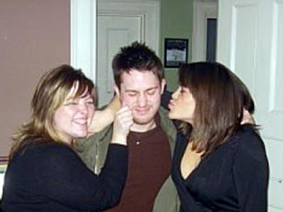 0107/JoshAndSisters0126.jpg