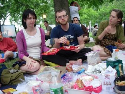 0707/CateAndMark0705.jpg