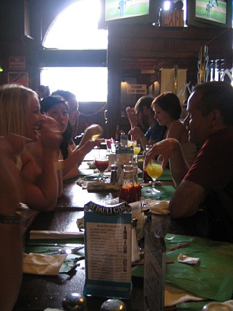 0806/The_gang5126.jpg