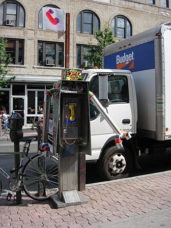 0907/MrRoboto0917.jpg