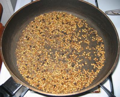 1107/RoastingSpices1104.jpg