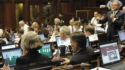 1109/Senate1112.jpg