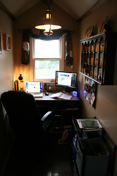 0808/DeskAfter0806.jpg