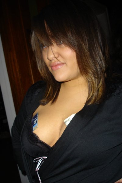 0107/Lilhomoneytits0120.jpg