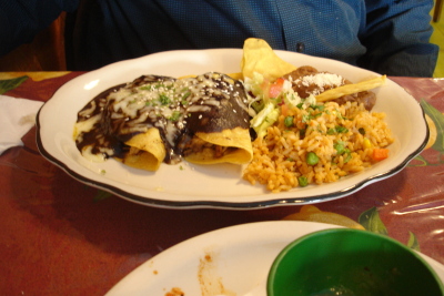 0109/090117adventurehisfood0118.jpg 0109/090117adventurehisfood0118.jpg