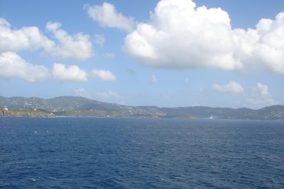 0208/CruiseStthomasapproach0226.jpg 0208/CruiseStthomasapproach0226.jpg