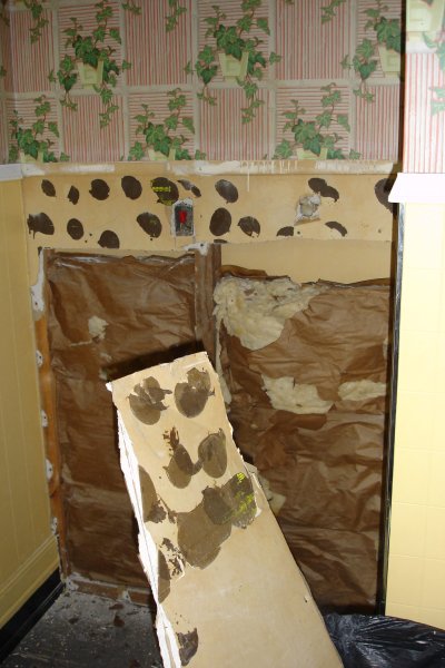0406/apartmentsideduring21125.jpg