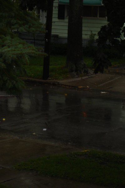 0907/Rain0929.jpg 0907/Rain0929.jpg