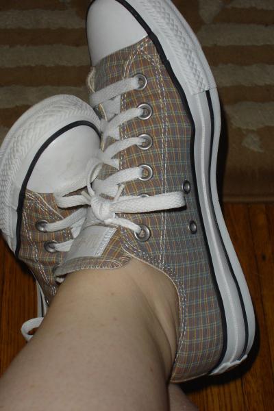 1109/Chucks201110.jpg 1109/Chucks201110.jpg