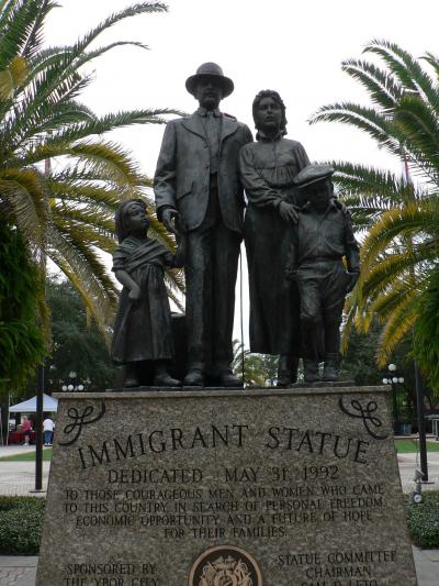 1007/ImmigrantStatue1029.jpg