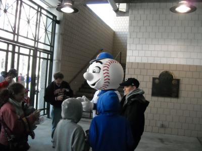 0409/ASDBisonsBanditsBdayEaster20092270416.jpg 0409/ASDBisonsBanditsBdayEaster20092270416.jpg