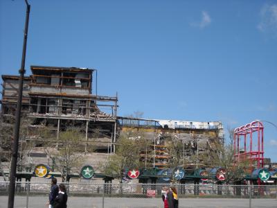0509/HospiceWalk20090780517.jpg