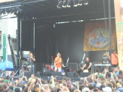 0607/SquareTNAfemes2000623.jpg 0607/SquareTNAfemes2000623.jpg