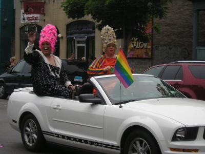 0607/TamikaGradPride071170605.jpg 0607/TamikaGradPride071170605.jpg