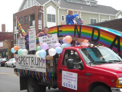 0609/PrideWeekend092520607.jpg 0609/PrideWeekend092520607.jpg