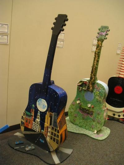 0706/Timika_s_Guitars_for_ships_hope_0404557.jpg
