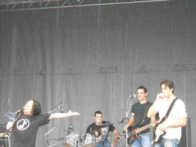 0908/MIA200801590914.jpg