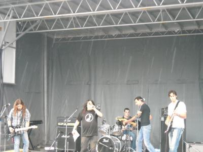 0908/MIA200801640914.jpg