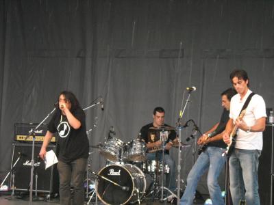 0908/MIA200801740914.jpg