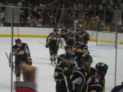1007/SabresPenguins071301002.jpg 1007/SabresPenguins071301002.jpg