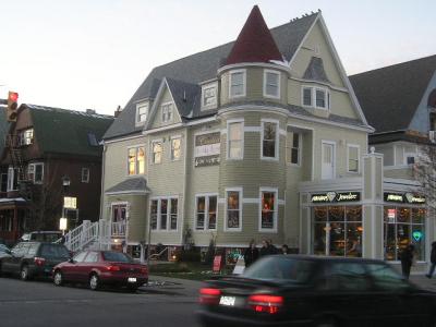 1205/elmwood_0101016.jpg