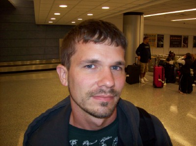 1008/DaveAirport11022.jpg