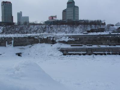 0207/RiverDeep0218.jpg