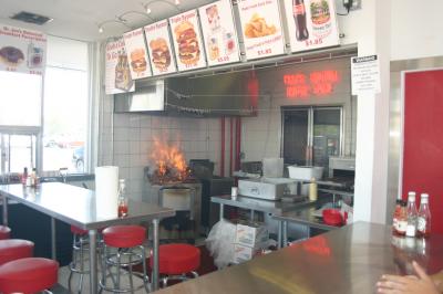 0908/Burger30930.jpg 0908/Burger30930.jpg