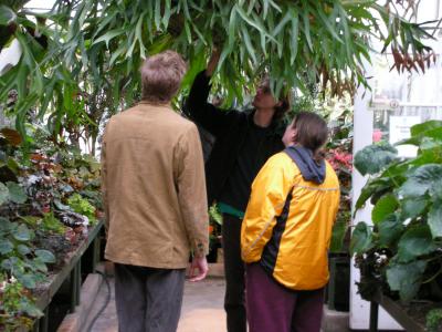 0107/BuffaloBotanicalGardensPeople0107.jpg 0107/BuffaloBotanicalGardensPeople0107.jpg