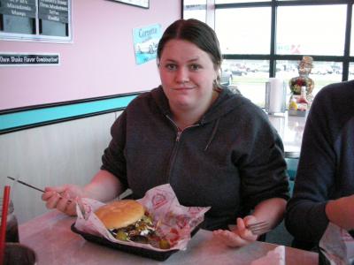 0107/CheeBurgerBegin0107.jpg