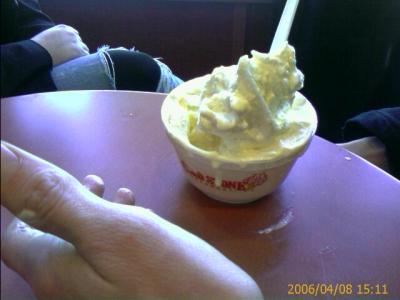 0406/mattYummyIcecream0115.jpg 0406/mattYummyIcecream0115.jpg