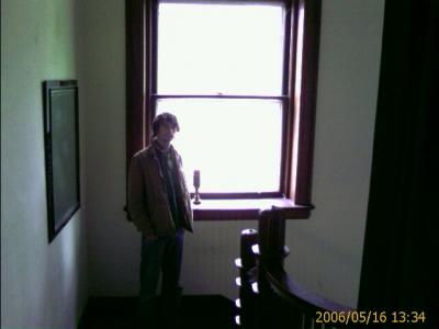 0506/bigWidnow2042.jpg
