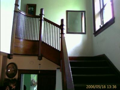 0506/stairs42136.jpg