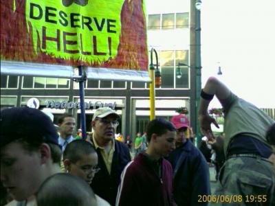 0606/hottyMcJesus22112.jpg
