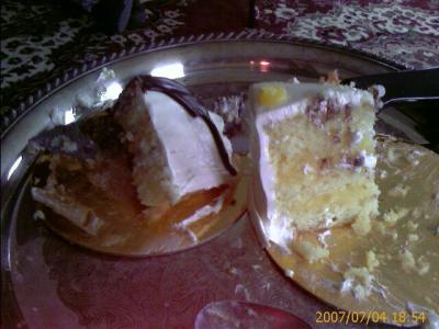 0707/Cakes20704.jpg 0707/Cakes20704.jpg