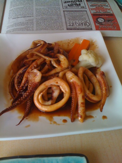 0708/YummySquidAtKunisToGo0705.jpg