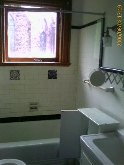 0806/bathroom0646.jpg