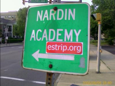 0806/nadrinEstrip3851.jpg